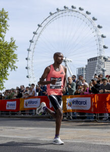 Jacob Kiplimo (UGA) passes the London Eye in the Elite Men race during the TCS London Marathon on Sunday 26th April 2026.


Photo: Kieran Cleeves for London Marathon Events

For further information: media@londonmarathonevents.co.uk